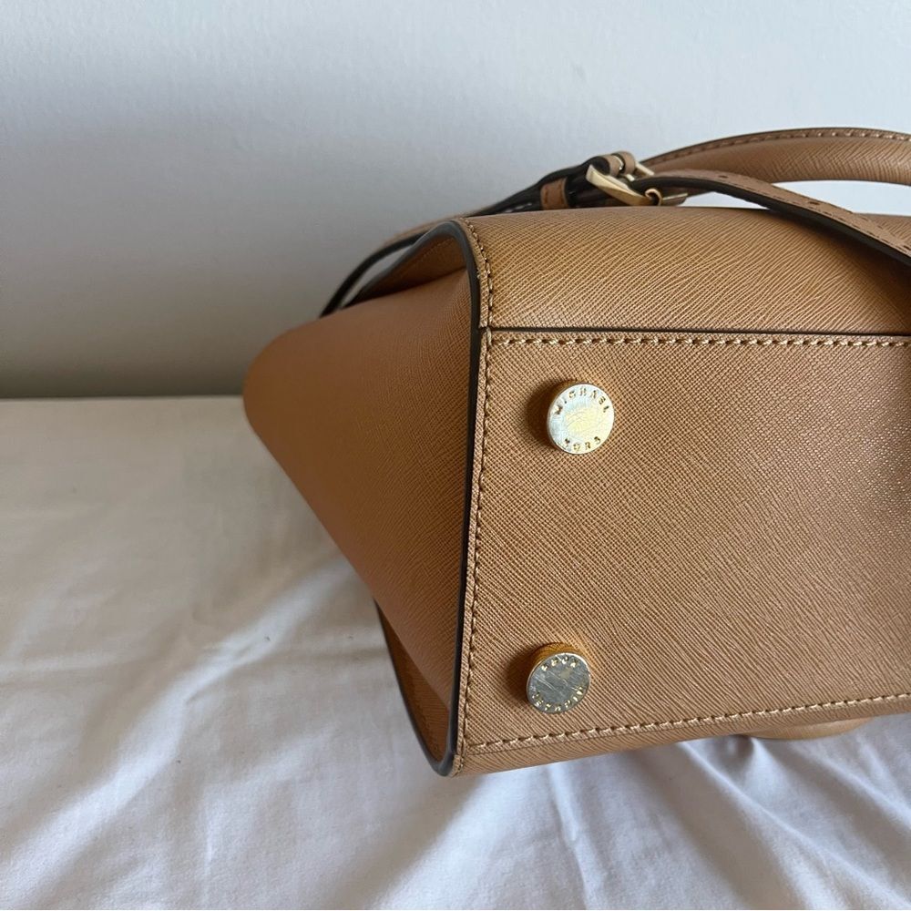 MICHAEL KORS Tan Selma Ciara Satchel Acorn Shoulder Bag Crossbody Tote - Picture 8 of 11